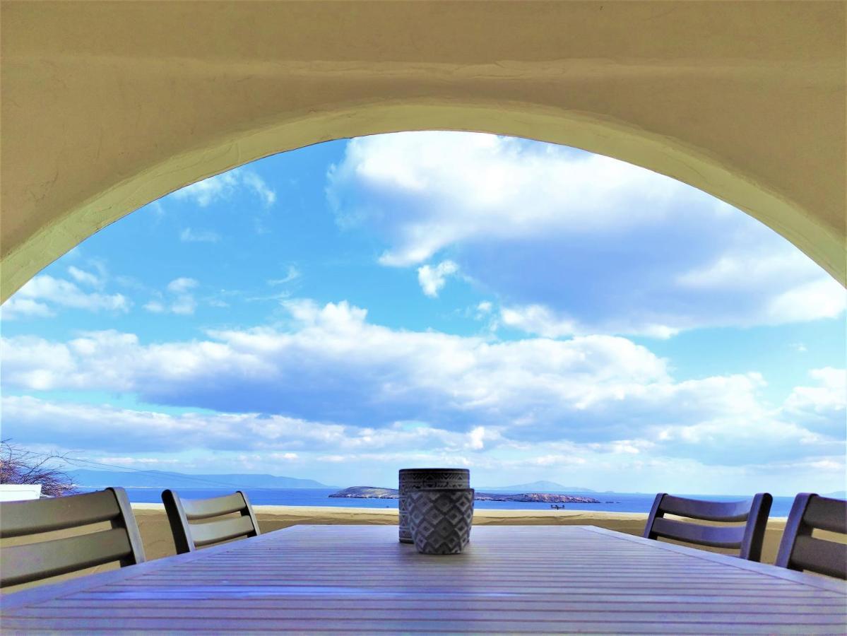Mosaic Apartment *