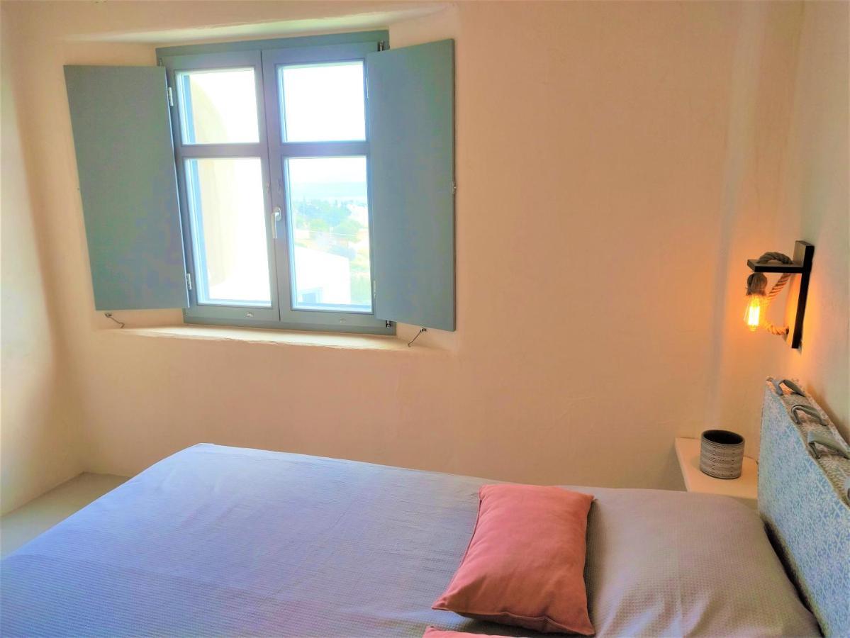 Mosaic Apartament Drios